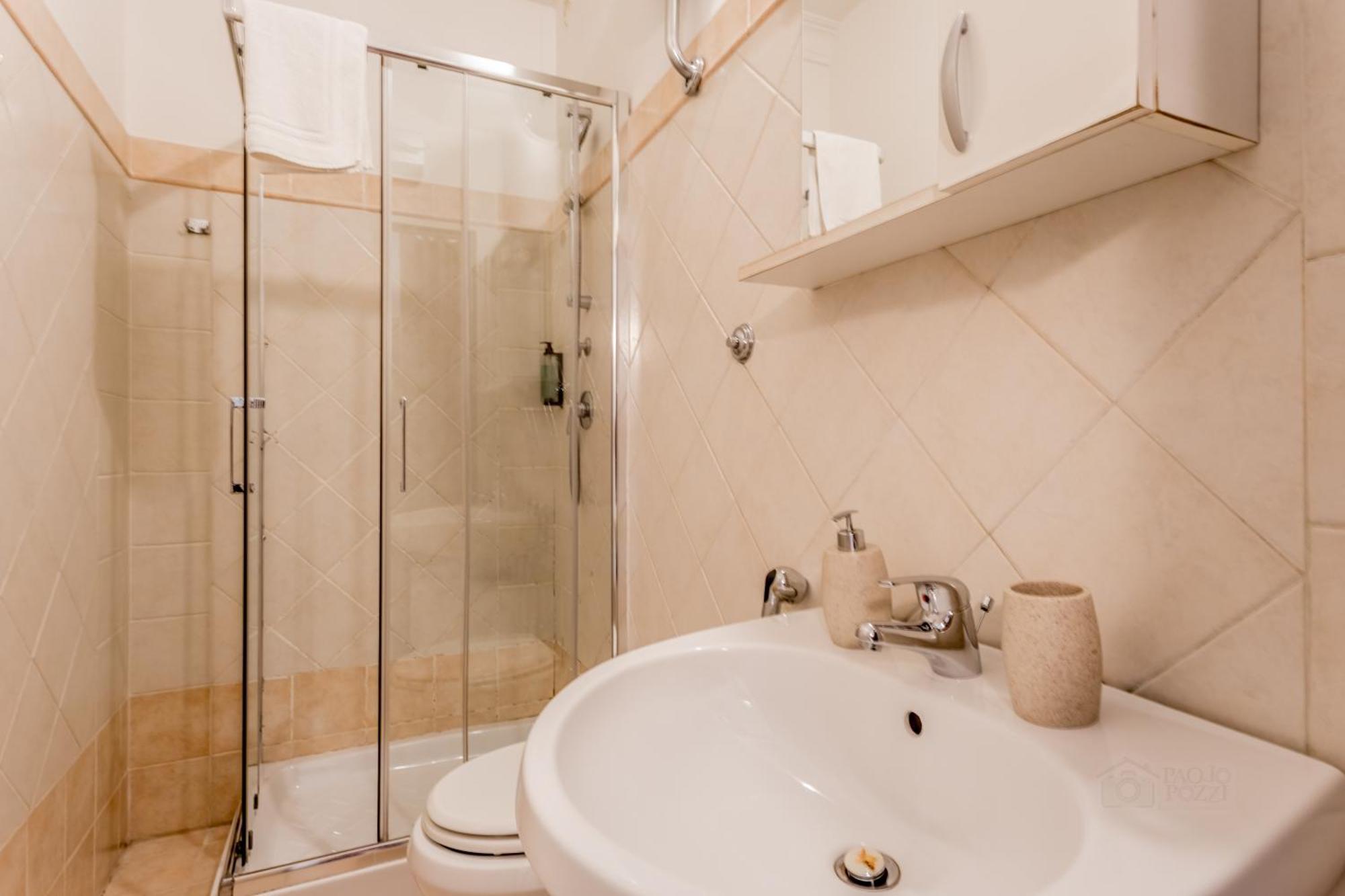 Ariana Luxury Guest House โรม ภายนอก รูปภาพ