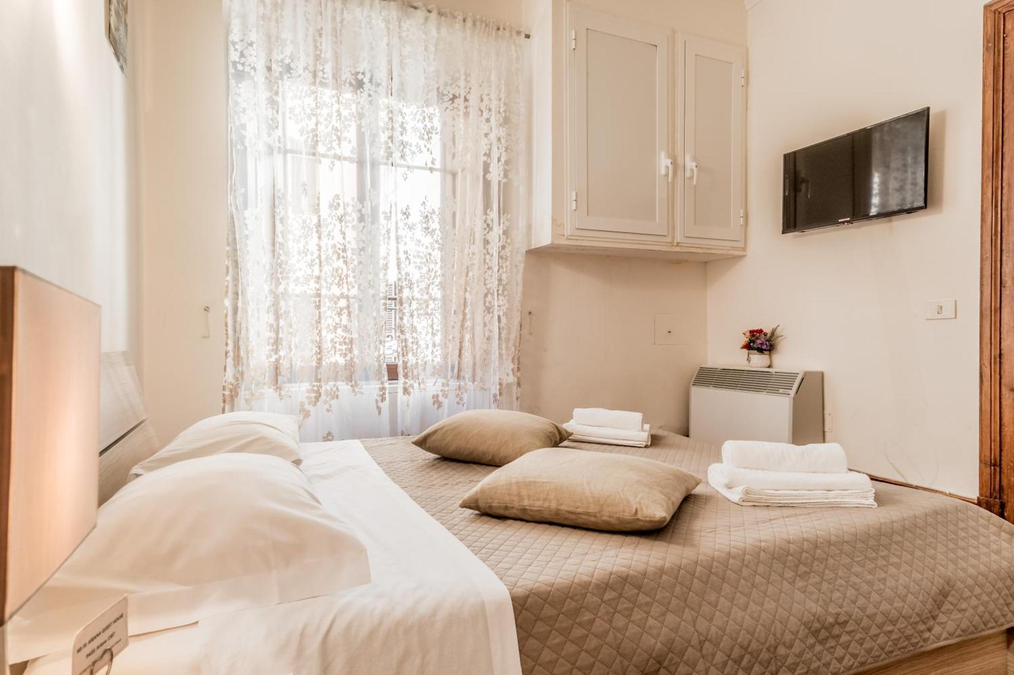 Ariana Luxury Guest House โรม ภายนอก รูปภาพ
