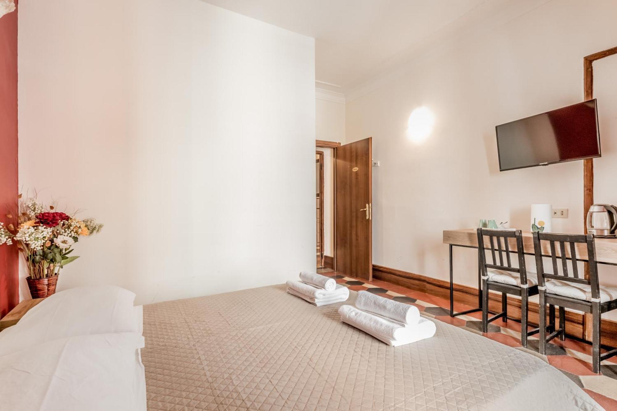 Ariana Luxury Guest House โรม ภายนอก รูปภาพ
