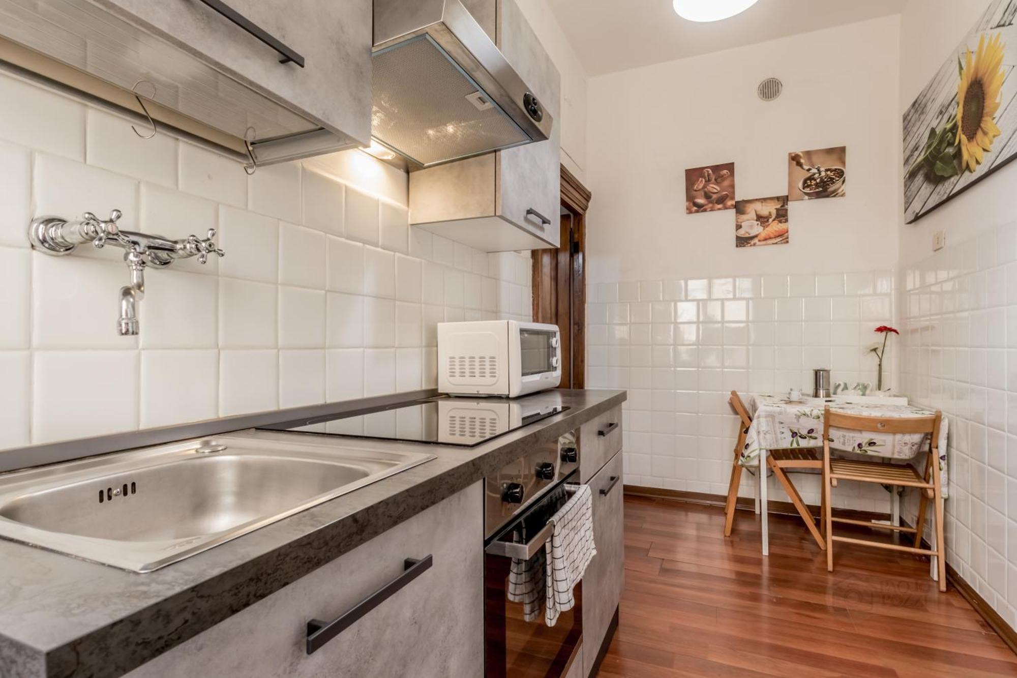 Ariana Luxury Guest House โรม ภายนอก รูปภาพ